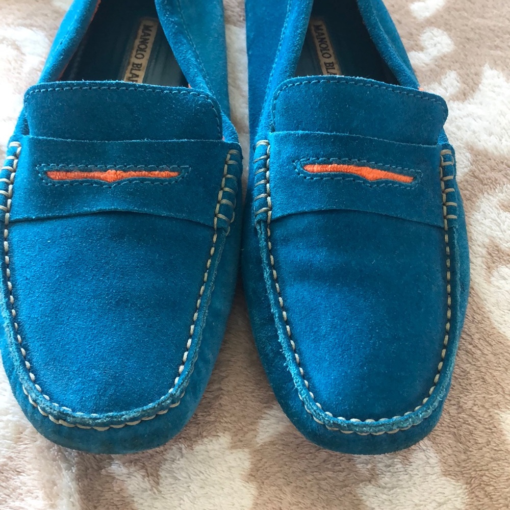 Authentic Manolo Blahanik Suede Shoes